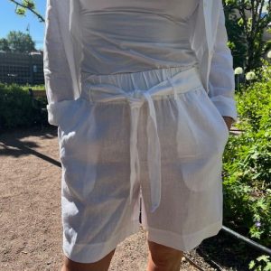 Line City Shorts White